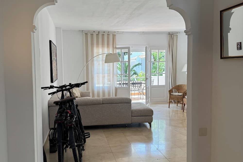 Foto 3 von 30: Penthouse El Presidente Estepona 400 meters beach