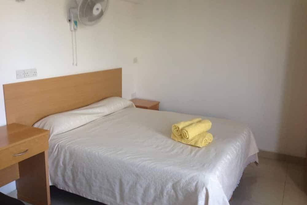 Foto 2 von 15: Special50%✅ ⭐️Roof Pool ❤️ Bus Station