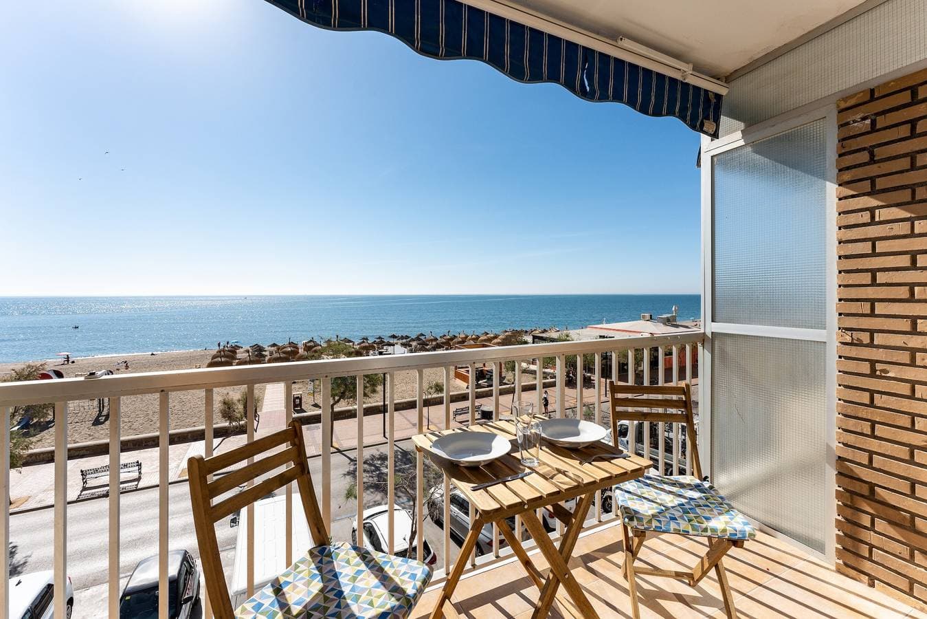 Ventana al mar 1