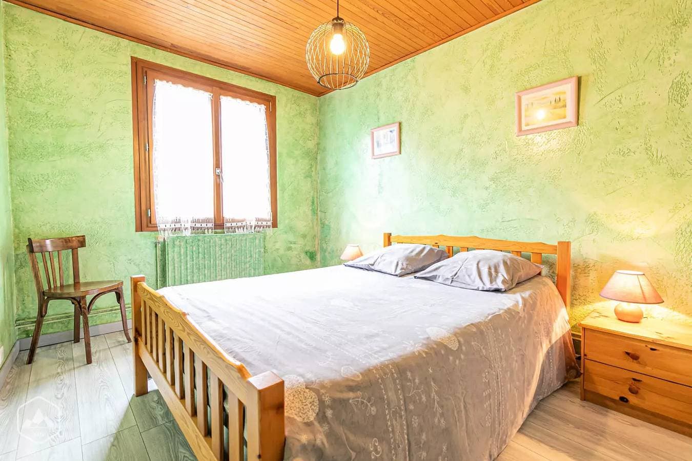Foto 4 von 10: Sehr geräumige Wohnung im Herzen des Dorfes