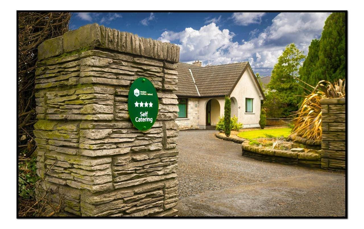 Burndavis Lodge 1