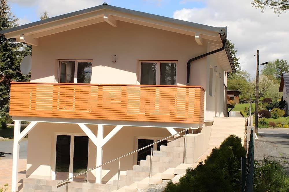Ferienhaus am Mühlteich, Balkon & Terrasse 1