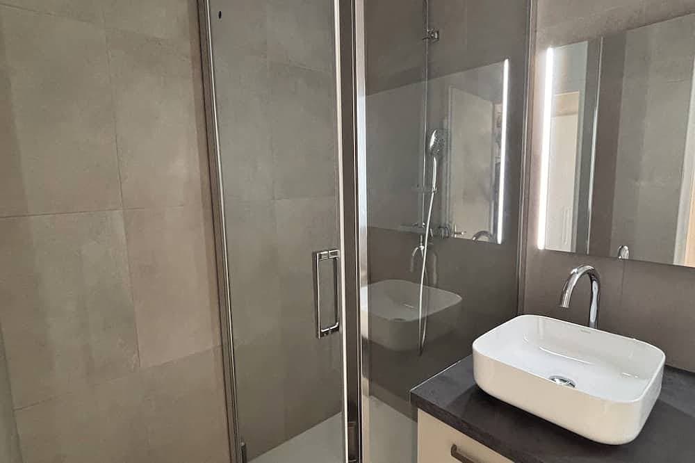 Foto 5 von 19: Bel Appartement Emplacement Idéal en Centre Ville, Proche Thermes et Commerces