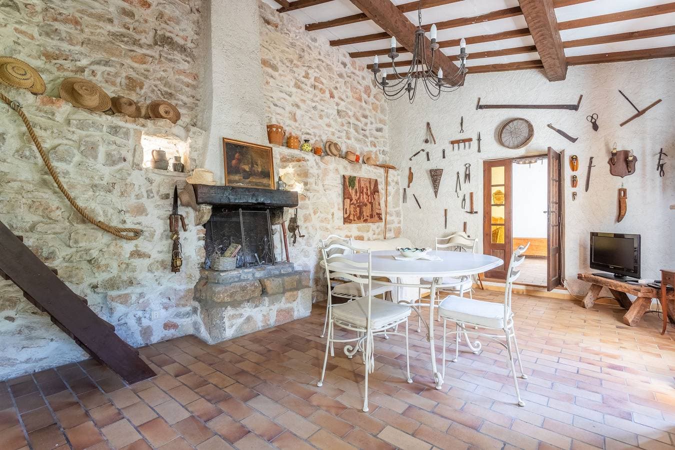 Foto 8 von 34: Ferienhaus 'Maison - Les Bergeries De Danielle' mit privatem Pool, Terrasse und WLAN