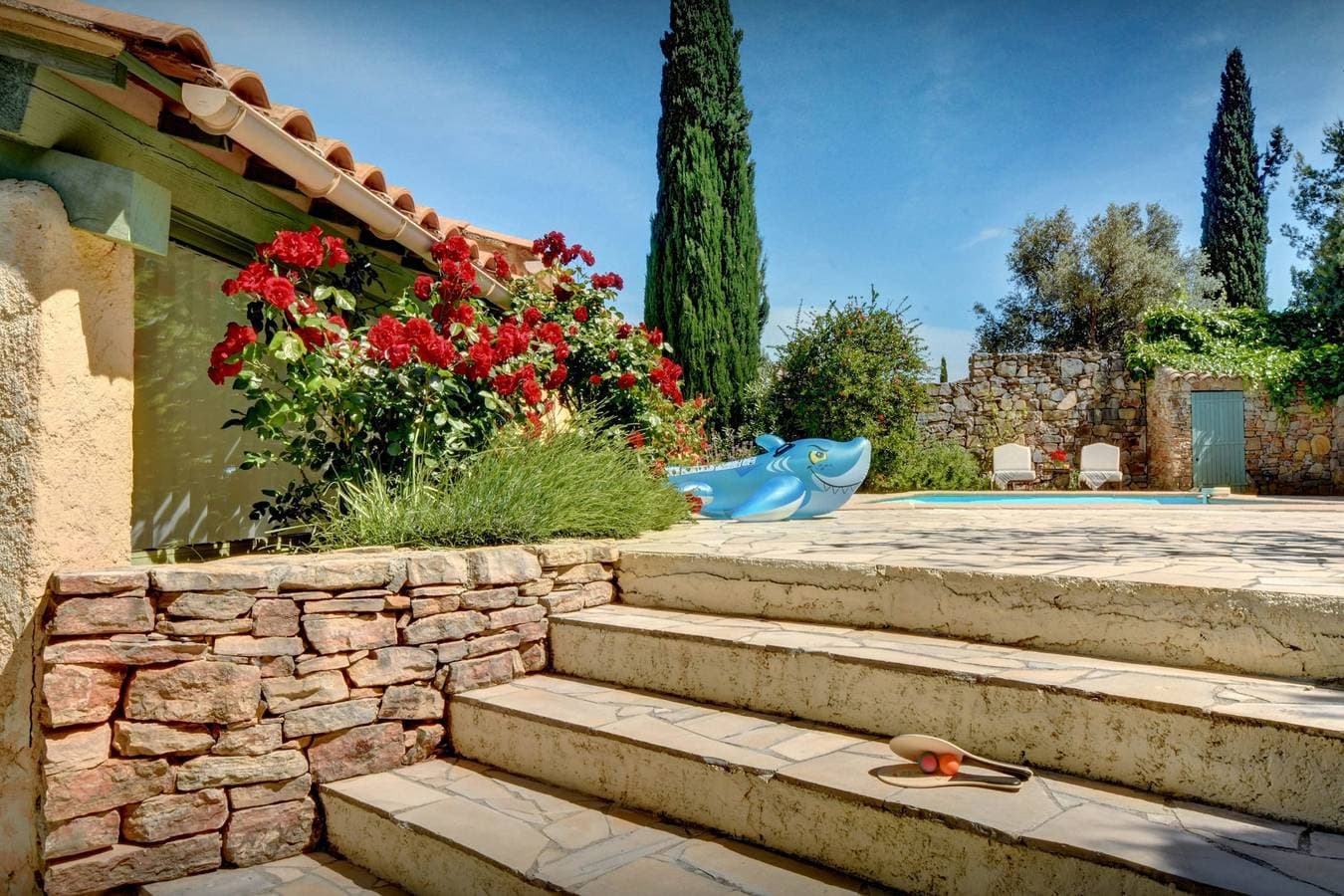 Foto 7 von 24: Enjoy village life, great views and a sunny private pool - Ovo Network