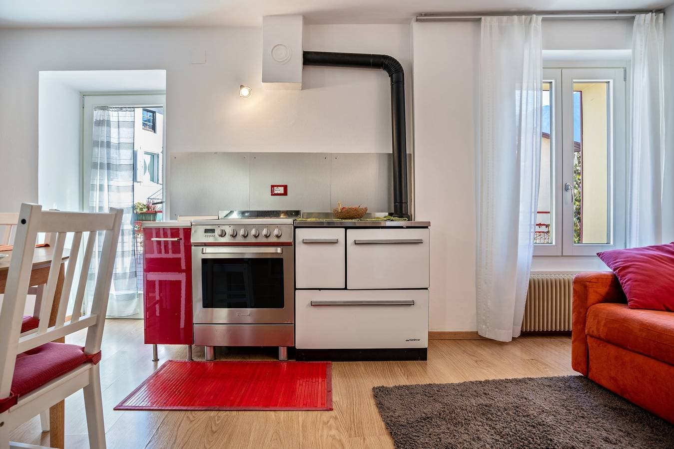 Foto 11 von 35: Ferienwohnung "Balconi Rossi Borgo Valsugana" mit Bergblick, 2 Balkonen und WLAN