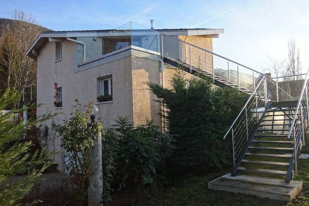 Foto 9 von 30: 4 Sterne - Hochwertige Wohnung air conditionned, beheiztes Schwimmbad, Genf