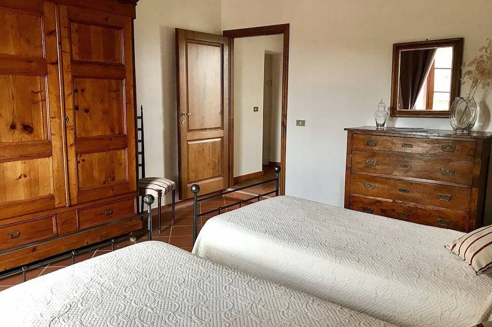 Foto 7 von 24: Experience Tuscany:Relaxing Agriturismo villa with Pool Between Siena and Arezzo