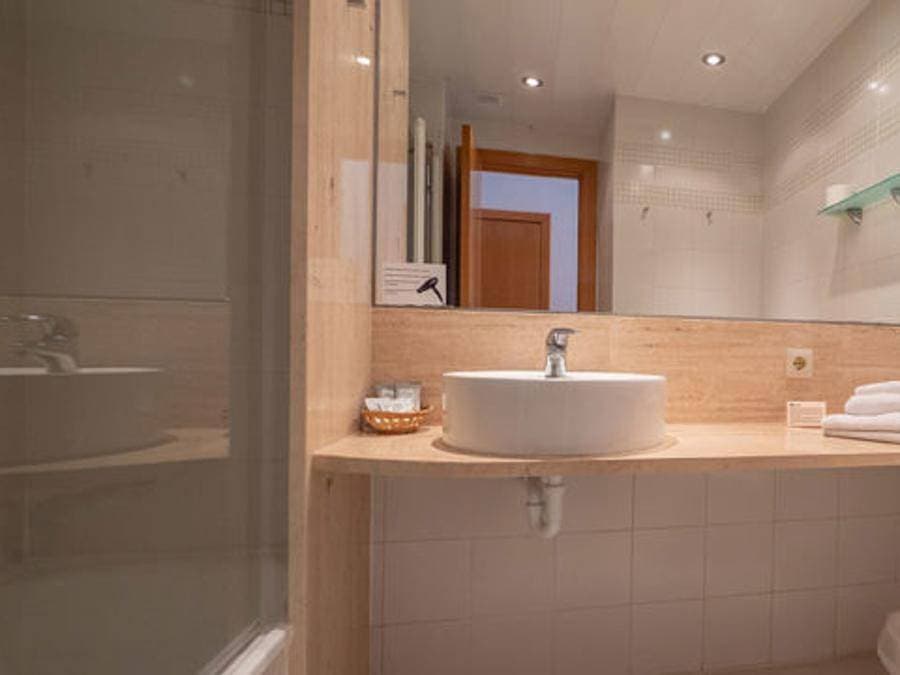 Foto 5 von 100: Golf Beach Apart-Hotel - Studio 2 personen - A1