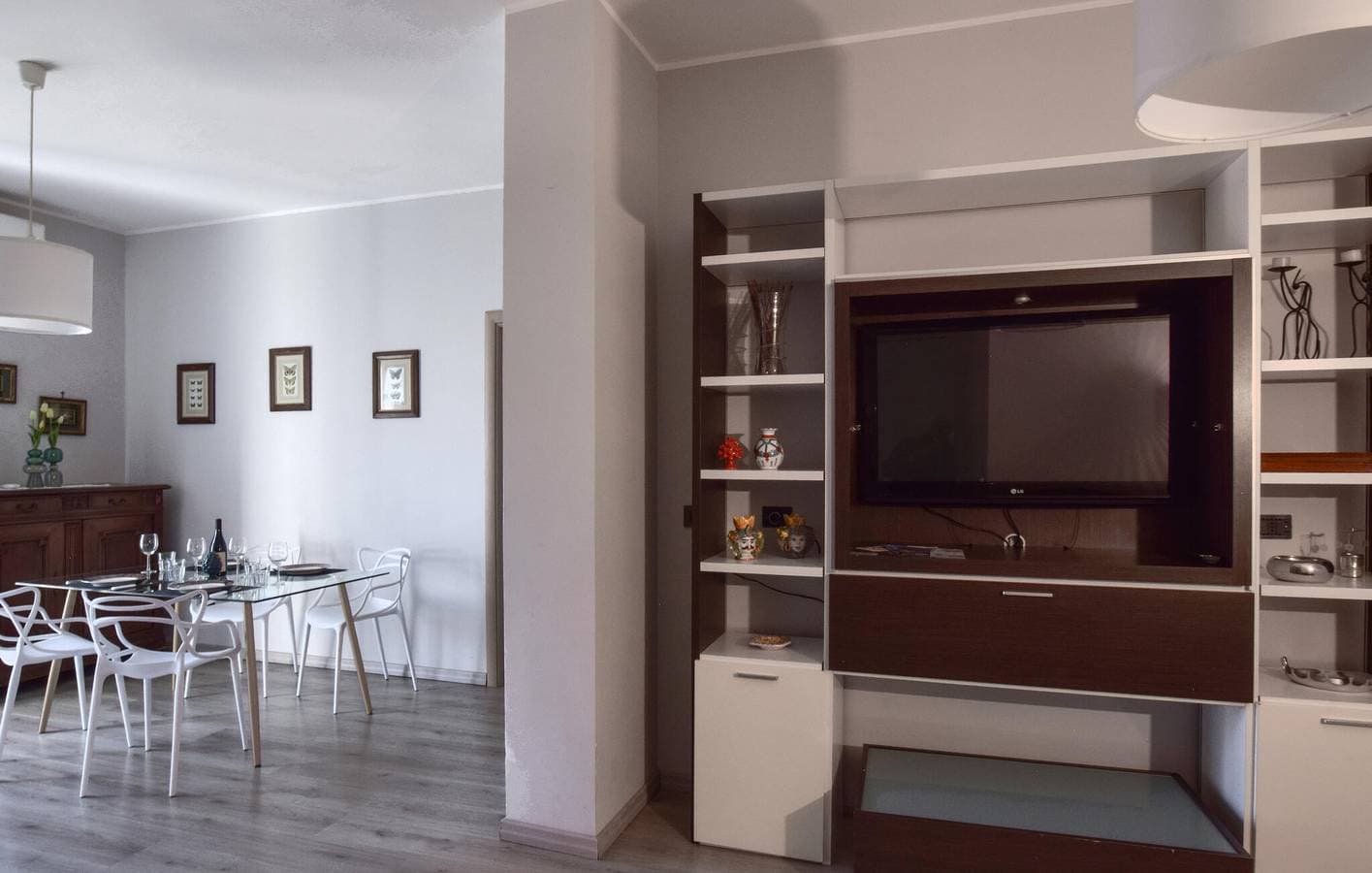 Foto 7 von 27: Gemütliches Apartment 2,5 km vom Strand entfernt mit AC, Küche, Internet und Parkplatz