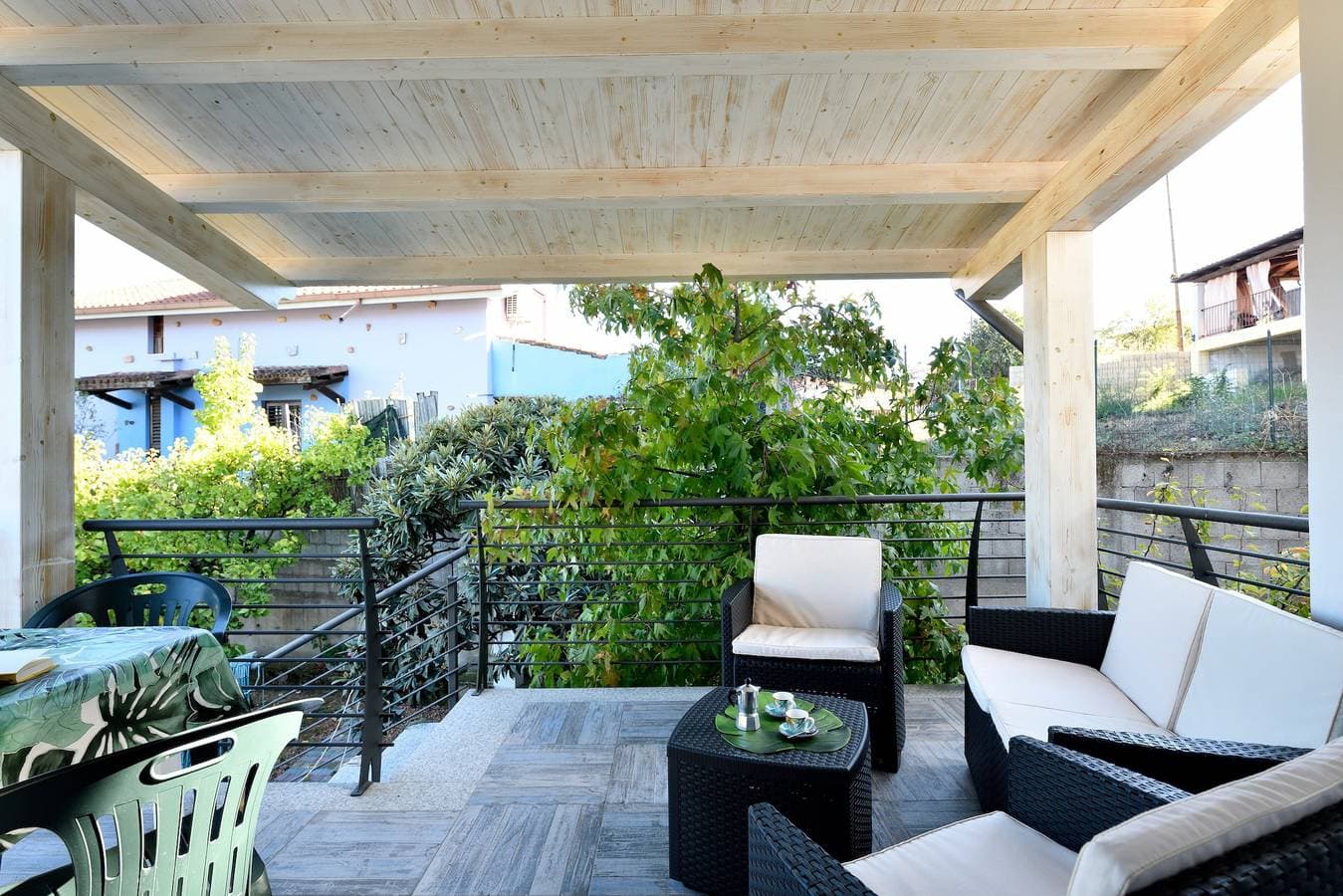 Foto 3 von 20: Ferienwohnung LaTorre mit Balkon, Terrasse und Gemeinschaftsgarten