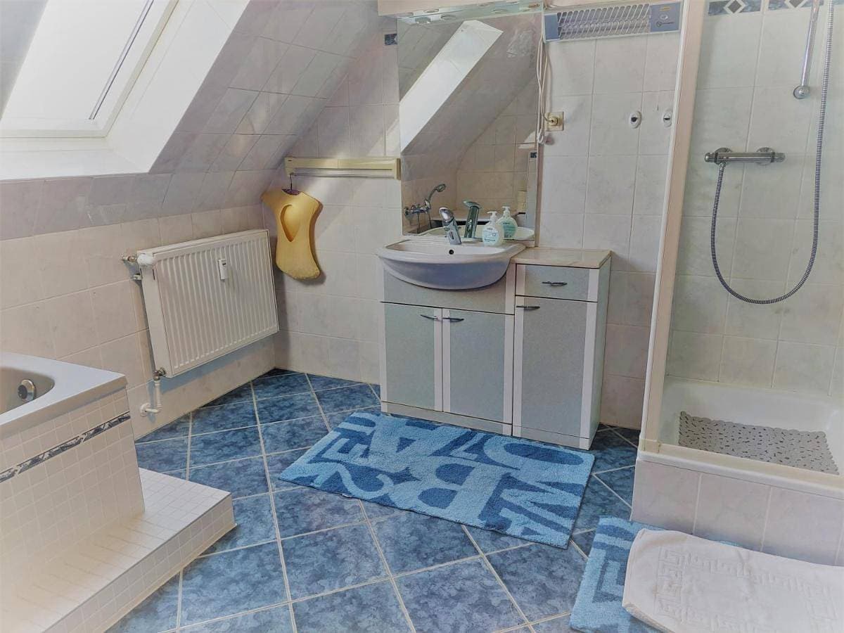 Foto 5 von 15: One-Bedroom Apartment