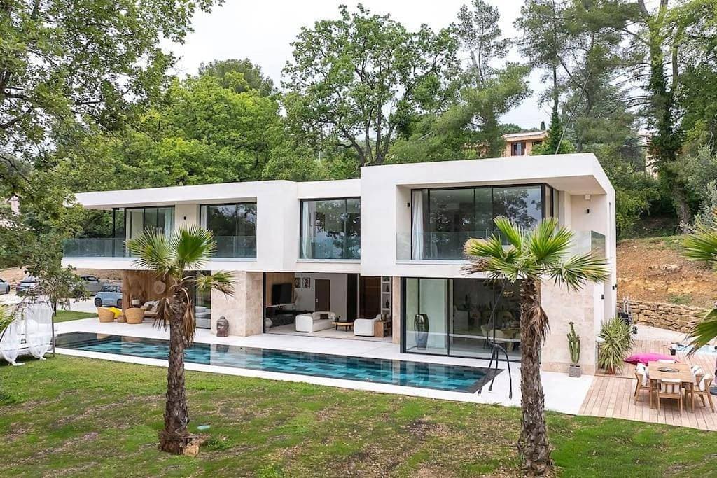 Luxueuse Villa californienne à Opio 1