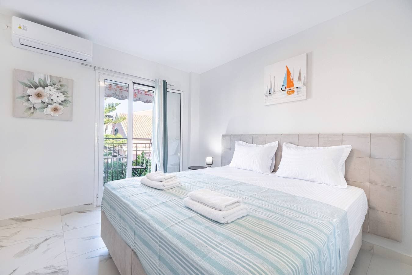 Foto 12 von 20: Studio-Apartment 'Corfu Haven' mit Balkon, WLAN und Klimaanlage