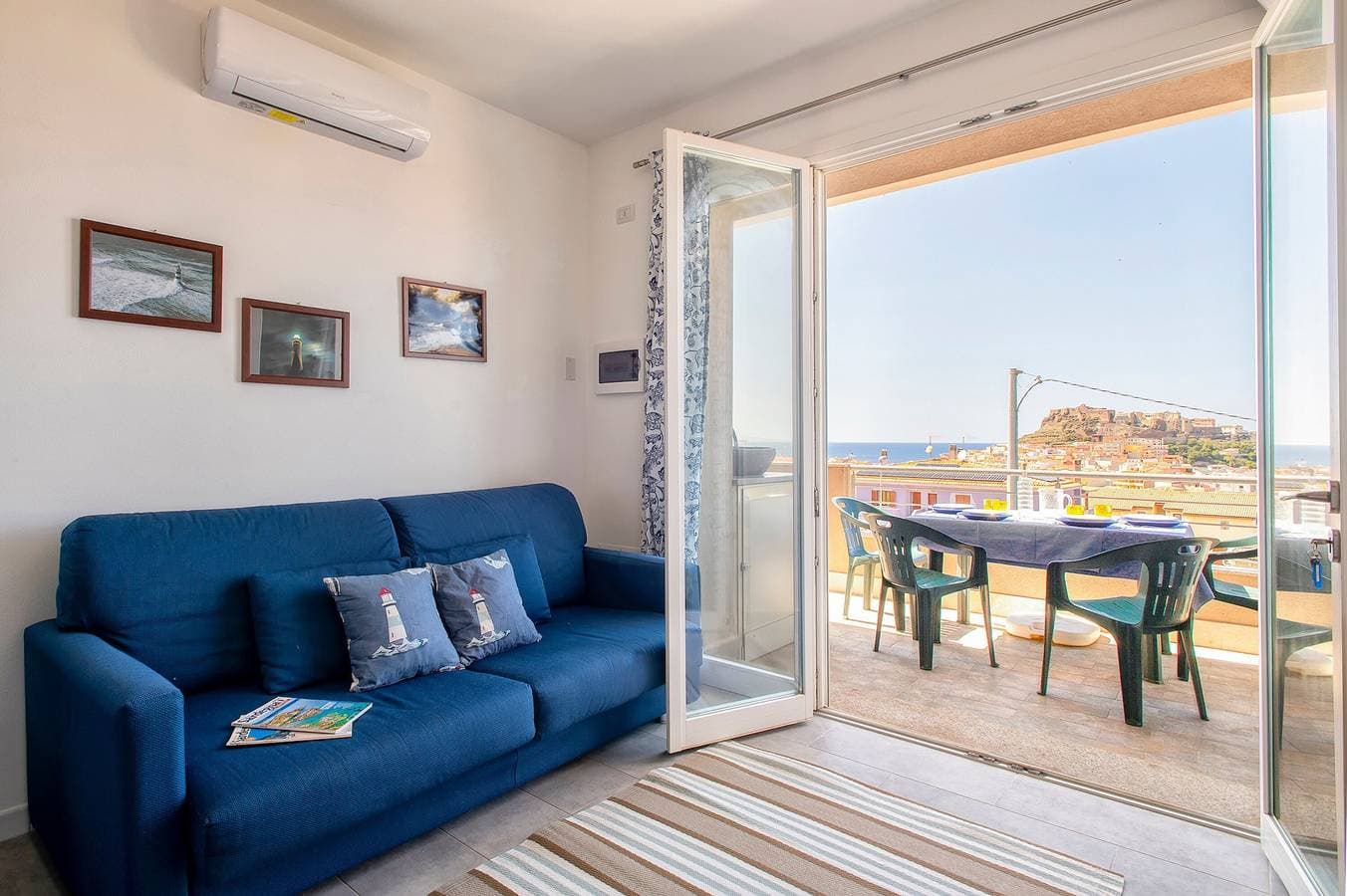 Foto 4 von 22: Ferienwohnung 'Ad occhi aperti - Castelsardo' mit Meerblick, WLAN & Klimaanlage