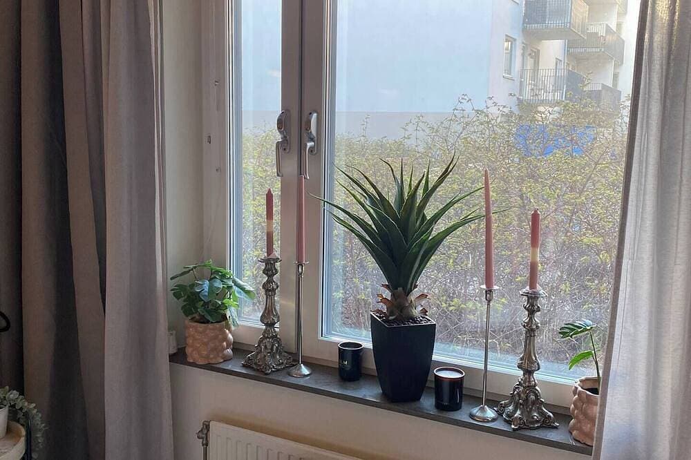 Foto 3 von 26: Spacious and Homely Apartment with Patio. Family friendly. Pets Allowed!