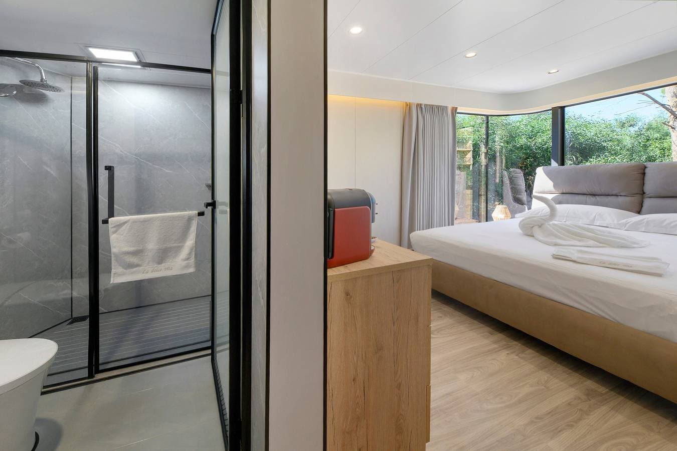 Foto 7 von 21: Gästezimmer „Futura 1 – Haus der Zukunft“ in Borgo, 50 m vom Strand entfernt