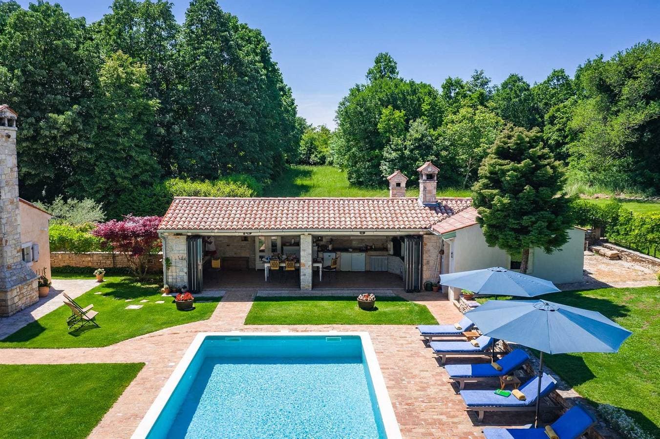 Foto 12 von 51: Villa Lipa mit beheiztem Pool, Sauna und Weinkeller
