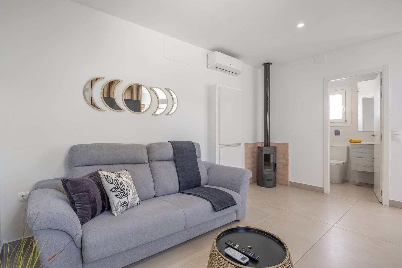 Foto 7 von 26: Casita Meraki 3 mit beheiztem Innenpool, Garten, Terrasse und WLAN