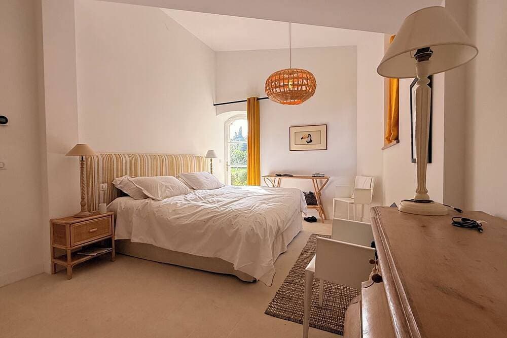 Foto 6 von 30: 6 bedroom villa completely renovated in 2026 located between sea and countryside ✨