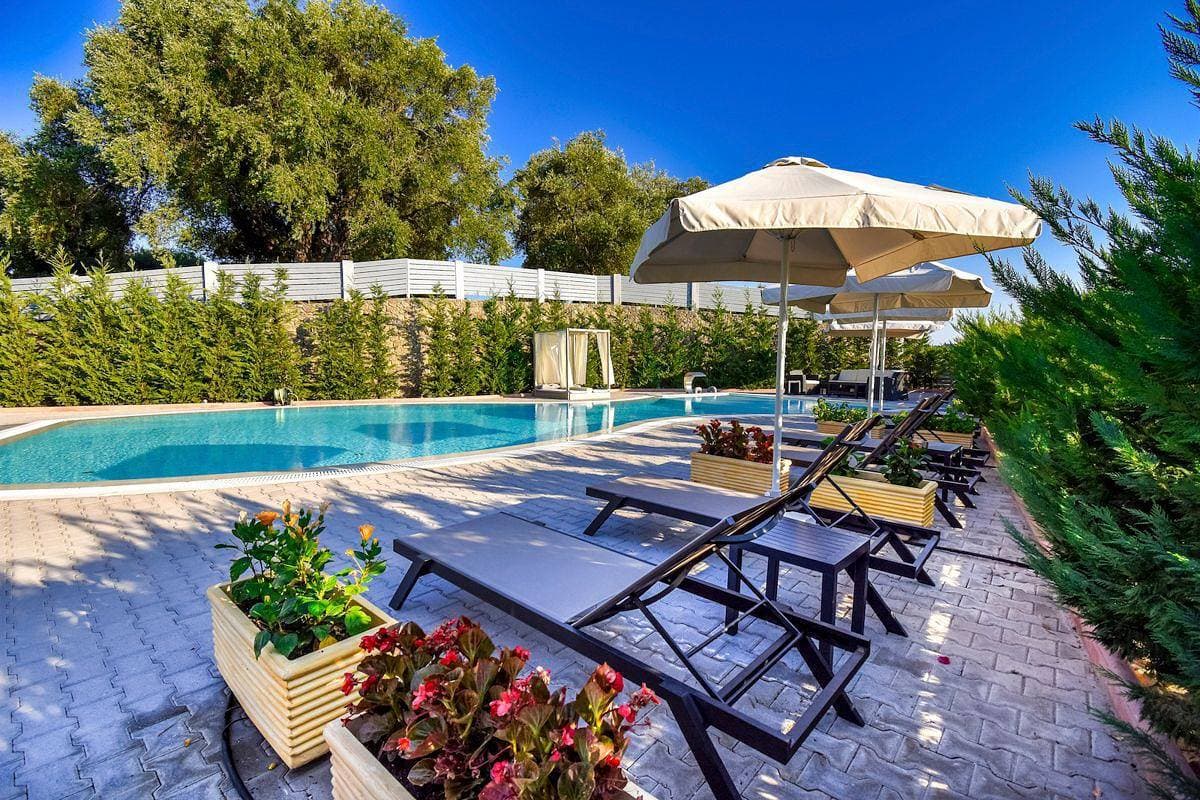 Foto 9 von 32: Villa für 12 Personen mit Balkon