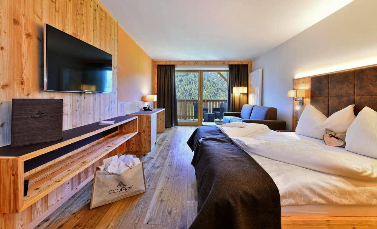 Foto 4 von 12: Double Room with Mountain View