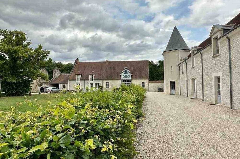 Wunderschönes Haus, in der Nähe von Beauval, Schwimmbad, Tennis, ruhig, 700 ha Grundstück 1