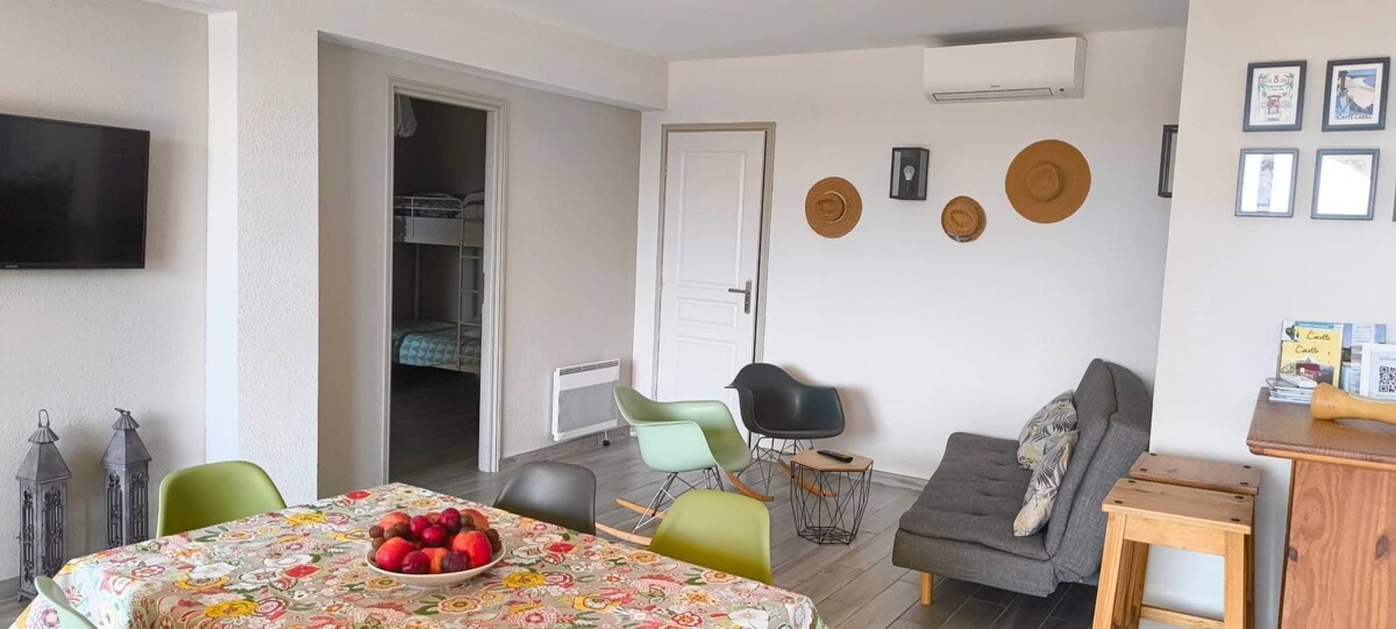 Foto 3 von 21: Ferienhaus für 6 Personen mit Terrasse