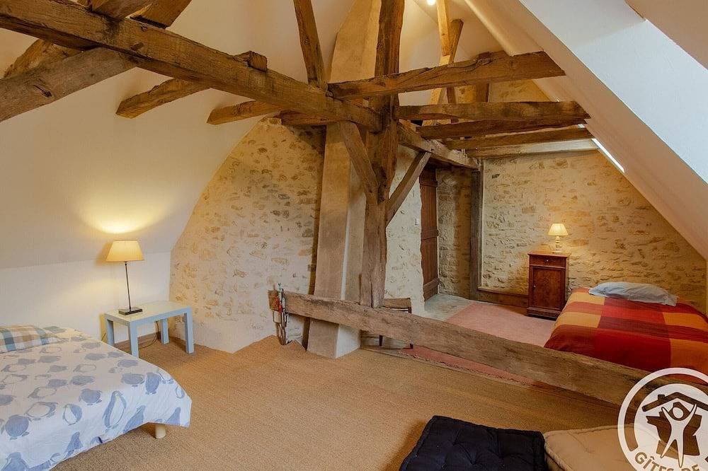 Foto 3 von 30: ÀLou: Charmante maison du 15e siècle avec jardin, proche d'Angers et La Flèche