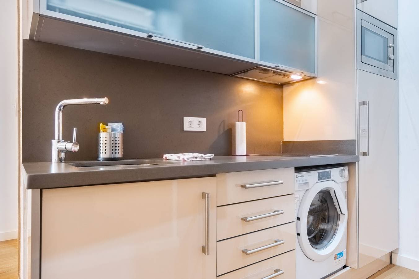 Foto 5 von 18: Modernes Studio am Fluss mit WLAN und Klimaanlage