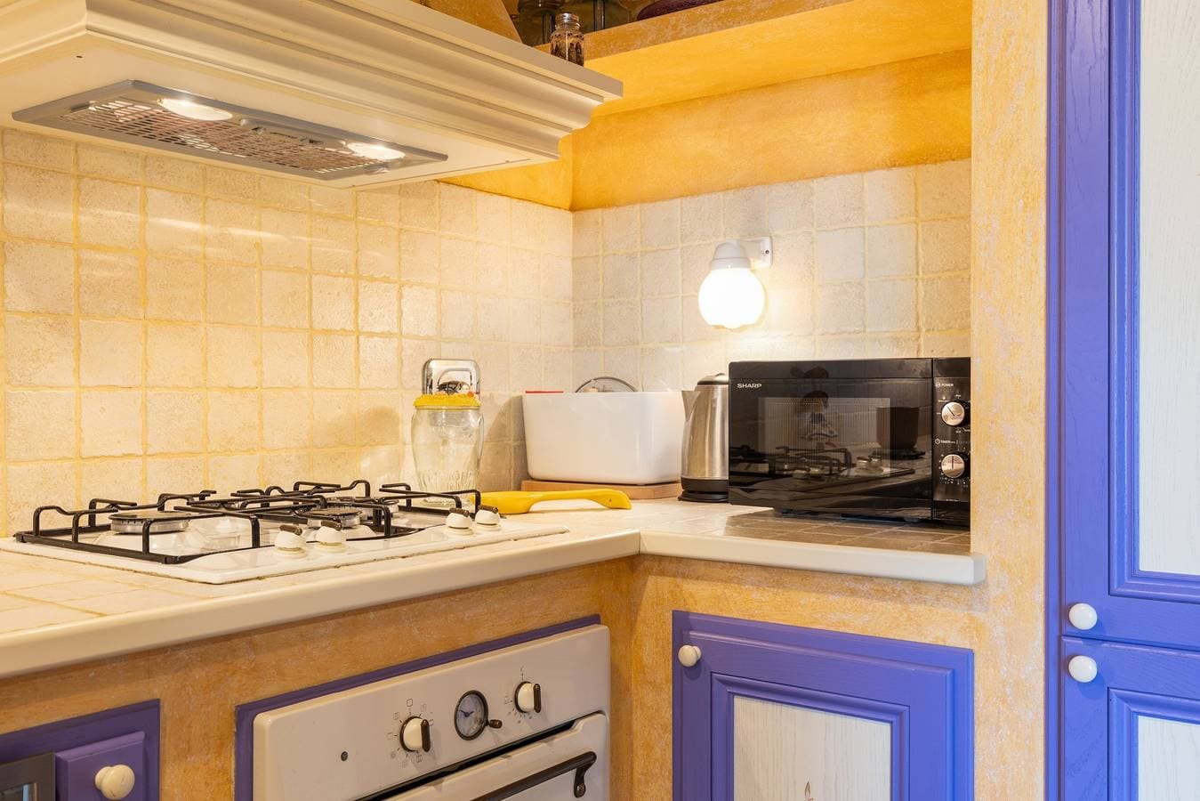 Foto 8 von 41: Ferienhaus 'Borgo Mommialla Casa Dell'artista' mit Gemeinschaftspool, WLAN und Klimaanlage