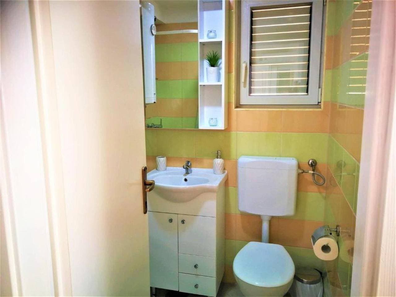 Foto 13 von 47: Apartments Milic - Studio Apartment with Sea View 4 - 2