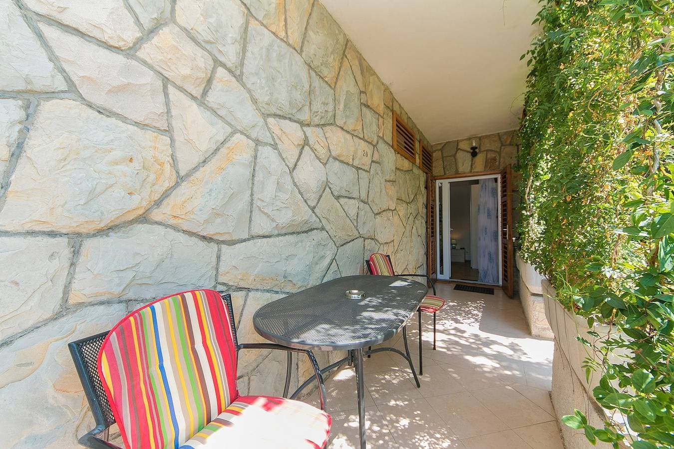 Foto 12 von 13: Studio Appartement mit Terrasse Brela, Makarska As-20778-a
