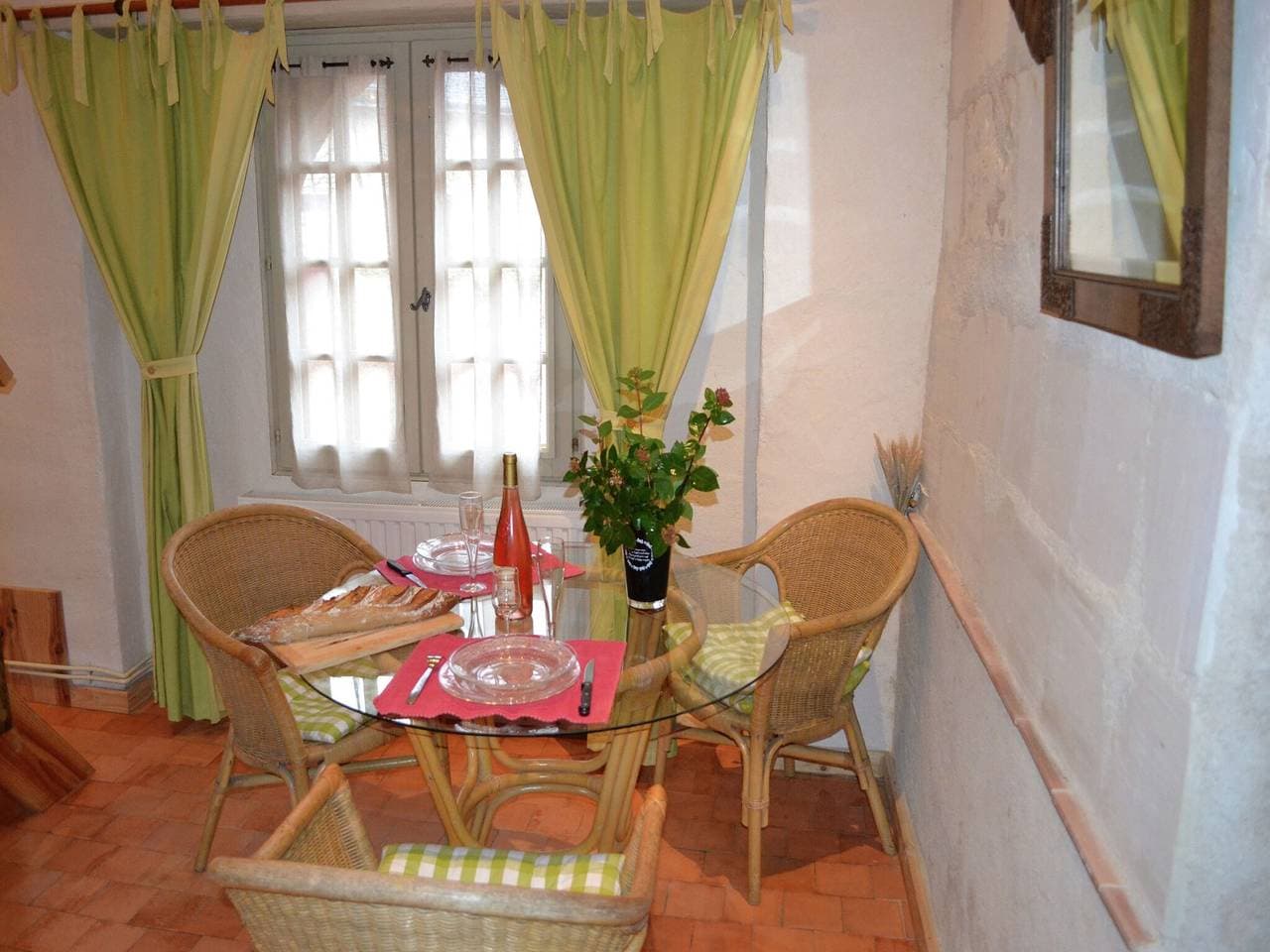 Foto 4 von 40: Ferienhaus für 2 Personen mit Pool
