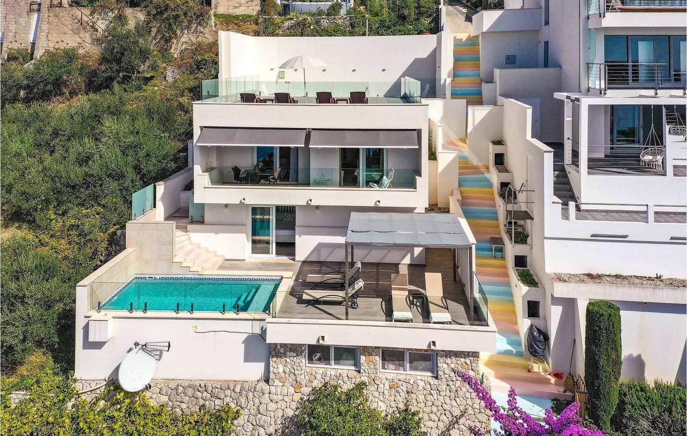 Foto 2 von 46: Schickes Apartment mit 1 Schlafzimmer, Pool und Terrasse, 800 m vom Strand entfernt