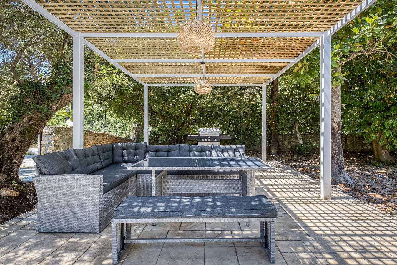 Foto 10 von 62: Villa für 8 Personen mit Garten