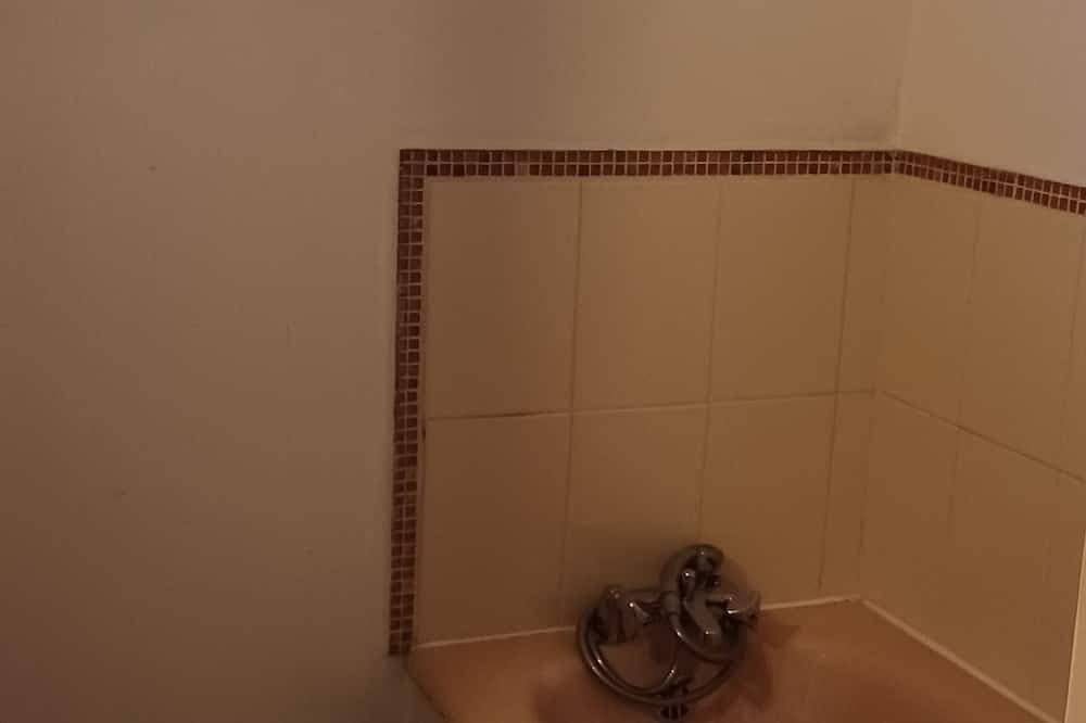 Foto 4 von 24: Geschossiges, sonniges Haus in einer ruhigen Auffahrt