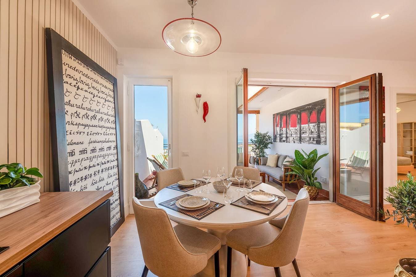 Foto 5 von 40: Ferienwohnung für 4 Personen mit Terrasse
