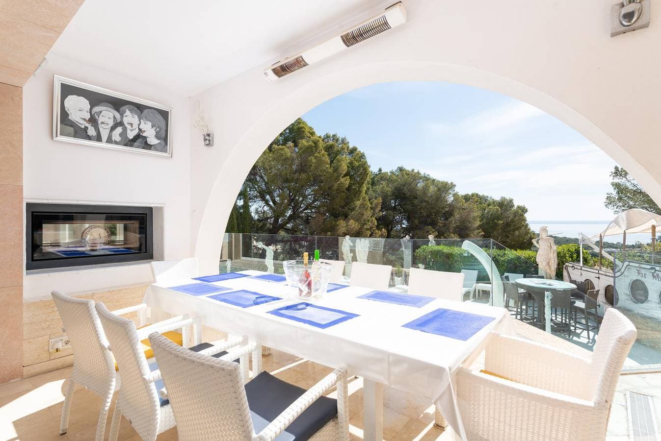 Foto 8 von 59: Villa Meerblick - Luxusvilla in Portals Nous - W-Lan gratis