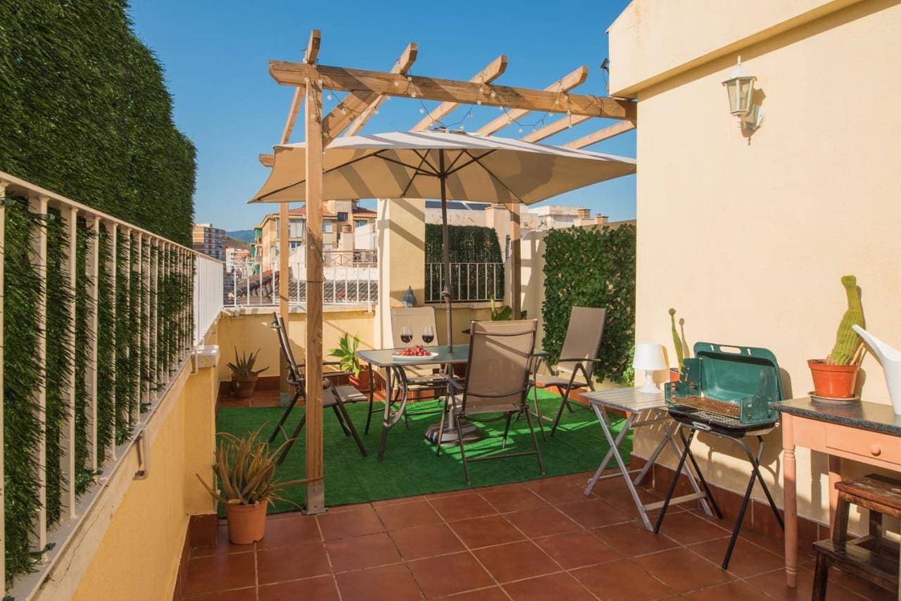 Elegant duplex p/3 in Malaga with Terrace and Wifi 1
