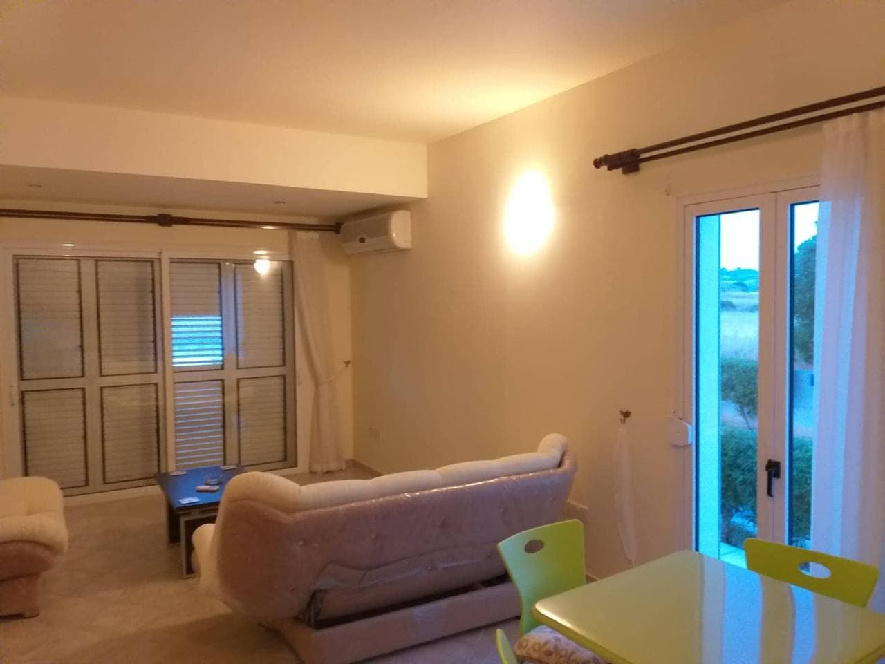 Foto 6 von 39: Ferienwohnung für 4 Personen mit Meerblick