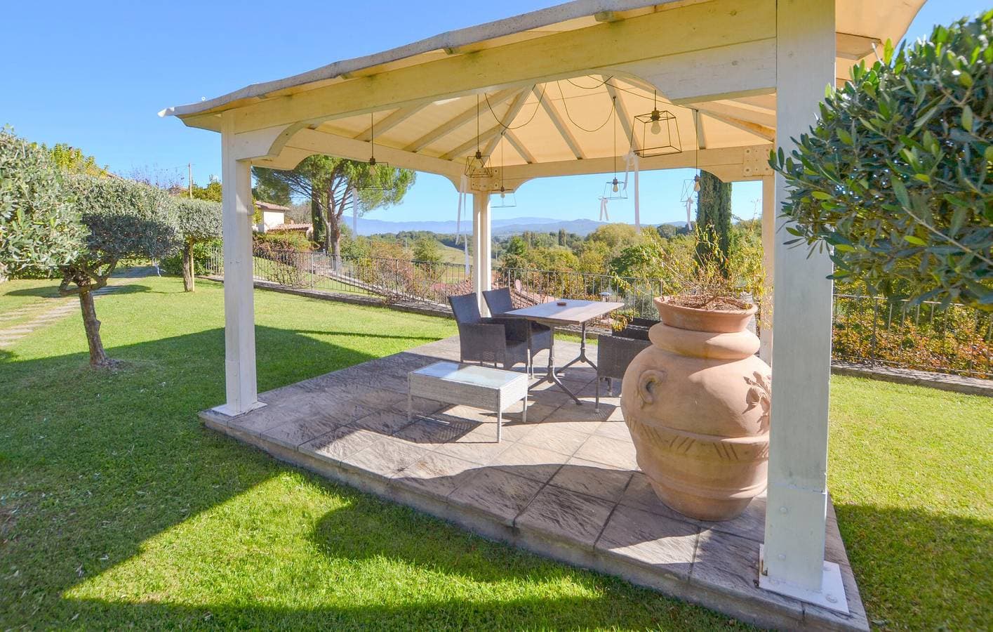 Foto 13 von 21: Gemütliche Ferienwohnung mit Pool, WLAN und Parkplatz am Torrente Ambra