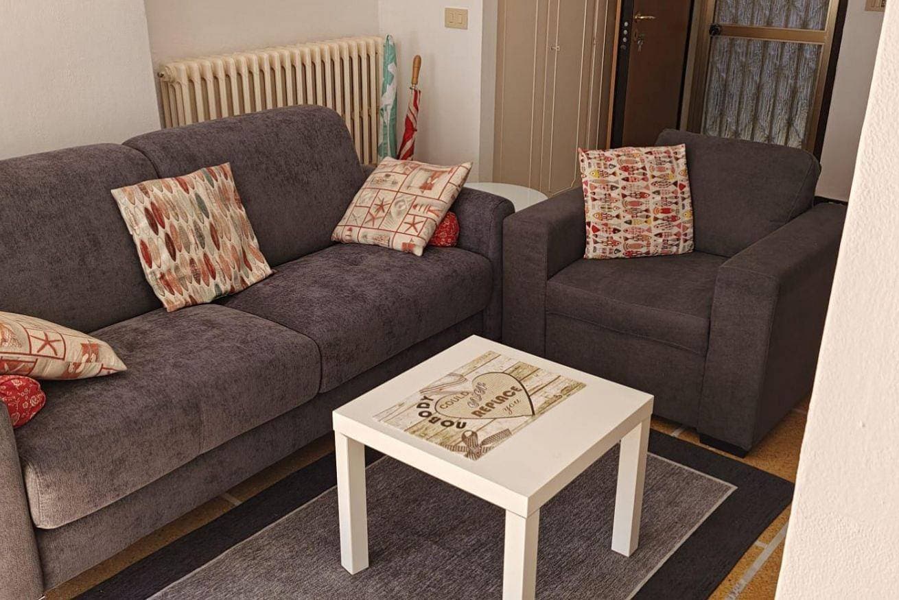 Foto 9 von 25: Ferienwohnung für 6 Personen mit Balkon/Terrasse