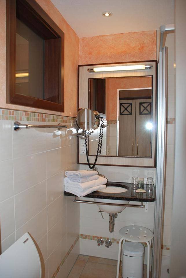 Foto 13 von 13: Standard Double Room - Annex
