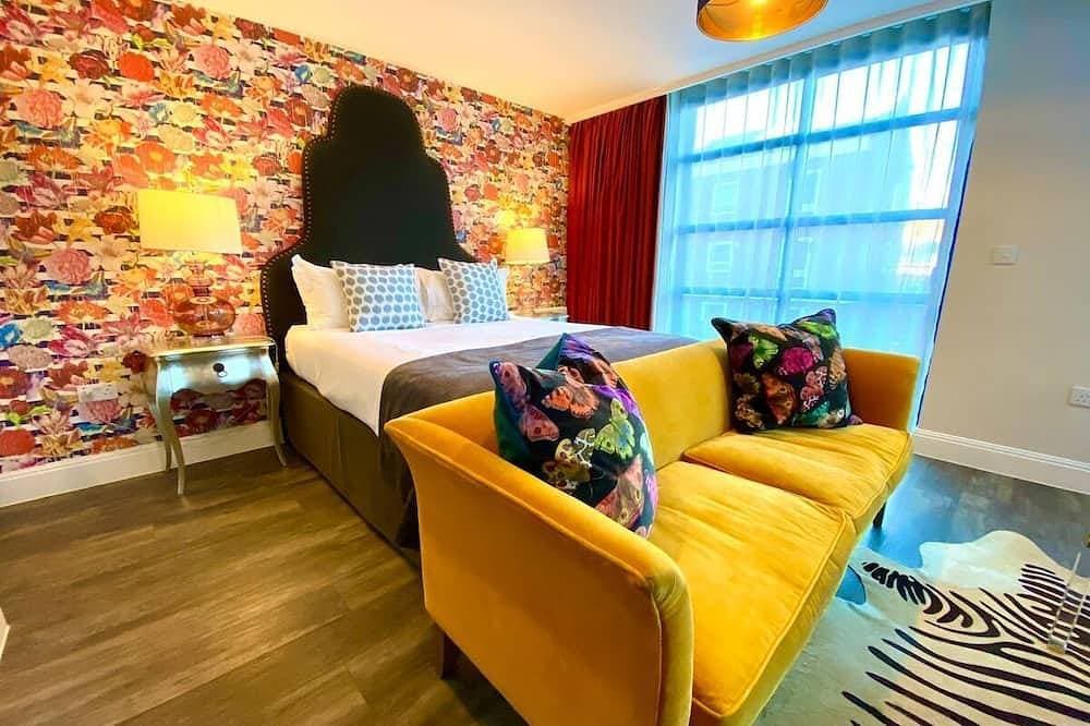 Foto 4 von 11: Luxurious Studio Apartment inc Free Parking & WiFi