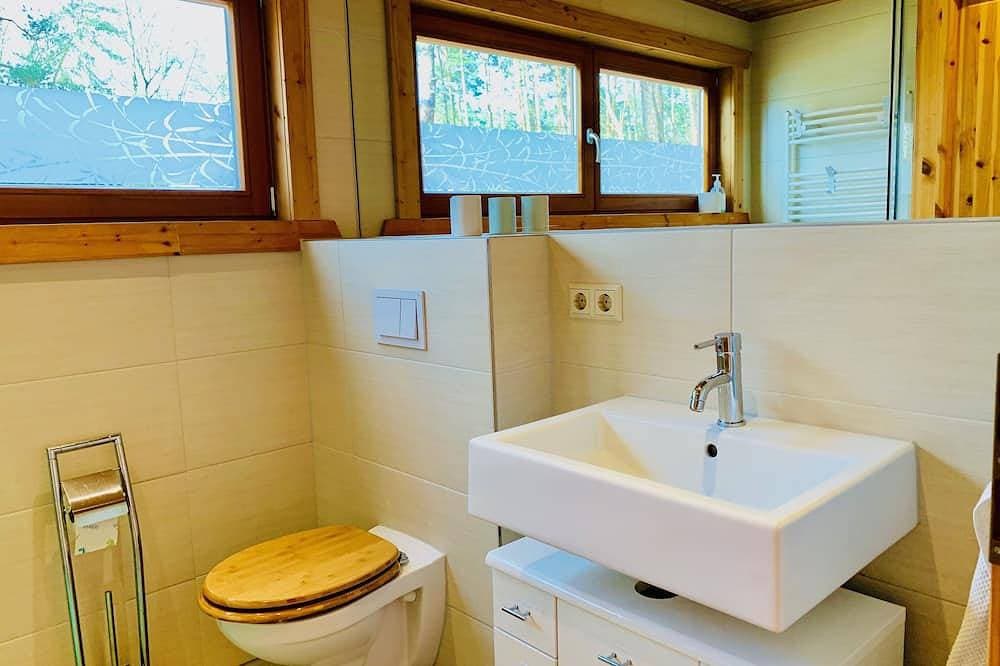 Foto 9 von 30: Ihr schönes Haus am See mit Kamin, Sauna und tollem Seeblick! Typ2-E-Ladestation