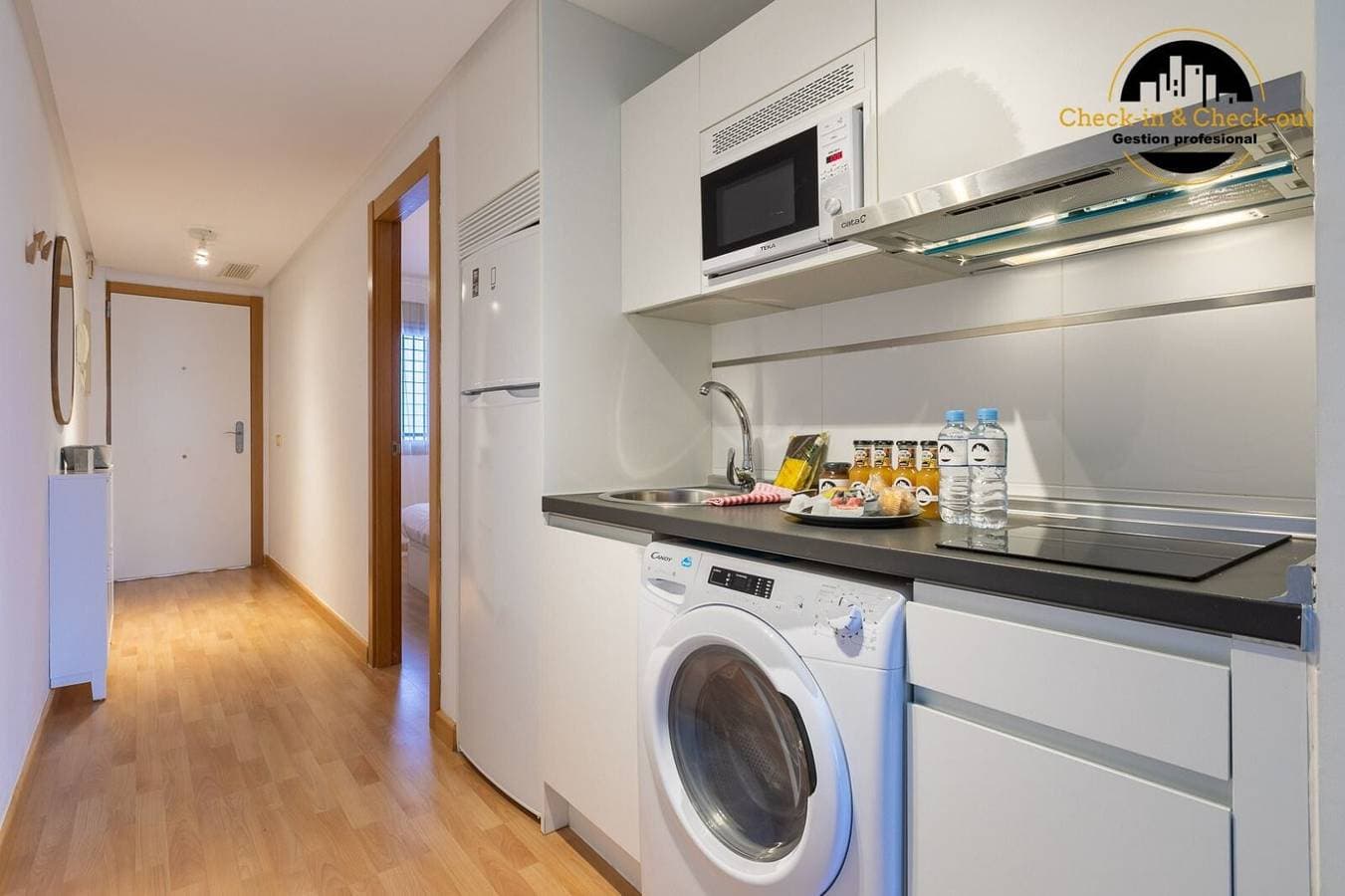 Foto 6 von 17: Apartment La Rosaleda mit Balkon, WLAN und Klimaanlage