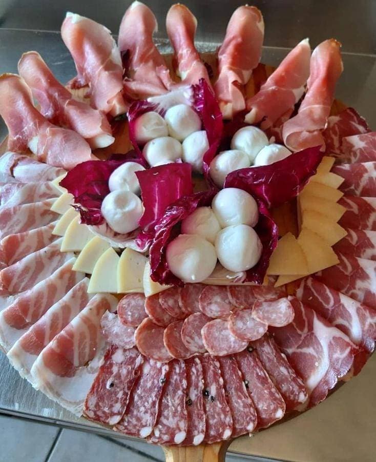 Foto 3 von 13: Double Room with Shared Bathroom