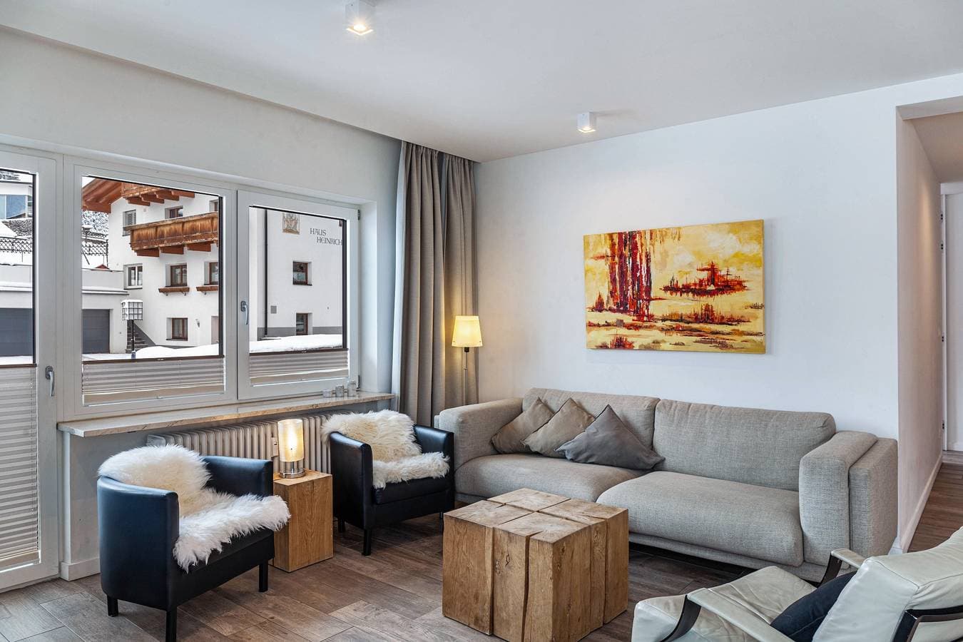 Foto 2 von 29: Ferienwohnung "Haus Excelsior Top 15" mit Bergblick, Balkon und WLAN