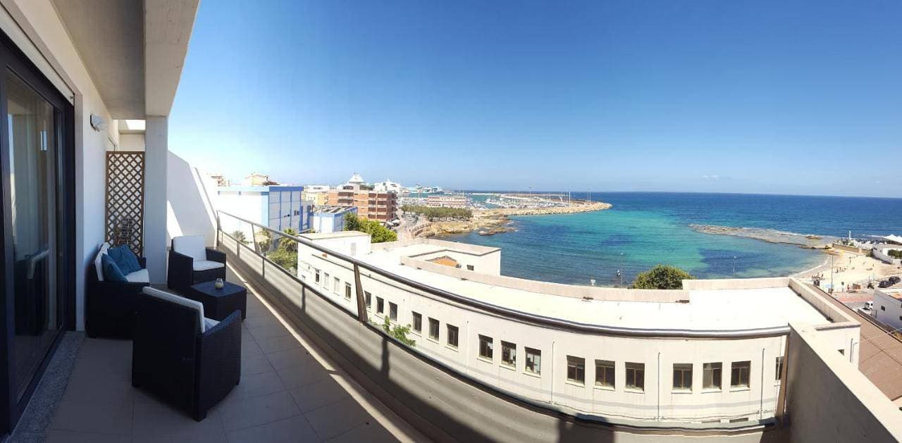 Foto 10 von 22: Apartment with Sea View